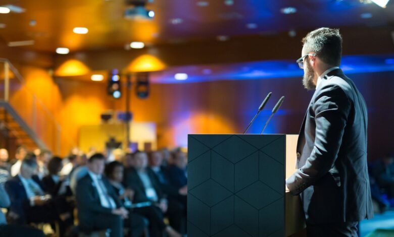 High-Impact Keynote Speakers: Shaping Conversations That Matter